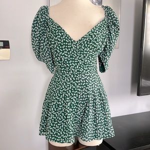 Puff Sleeves Green  Floral Romper